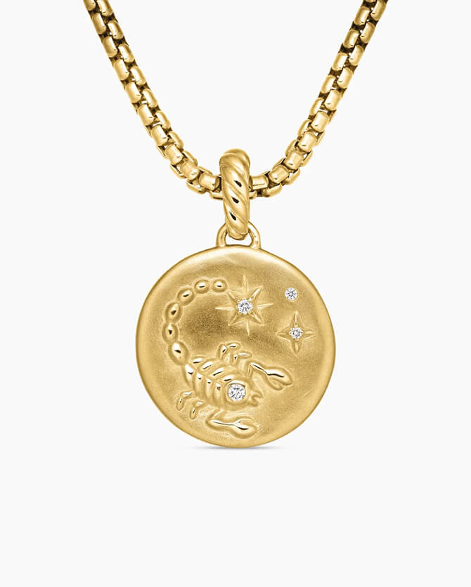 Scorpio Amulet in 18K Yellow Gold with Diamonds, 19mm